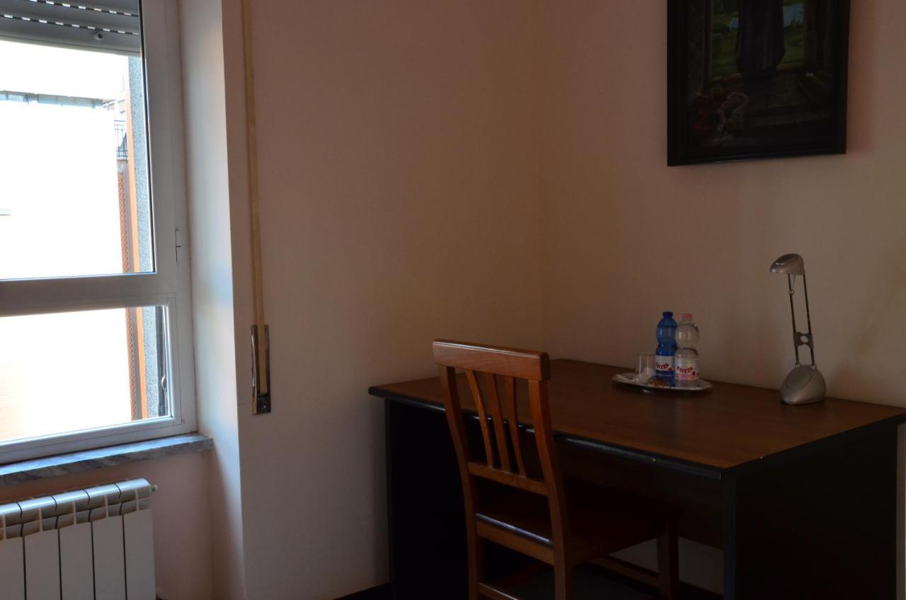 Casa Per Ferie Jpii Dom Polski Roma Exterior foto