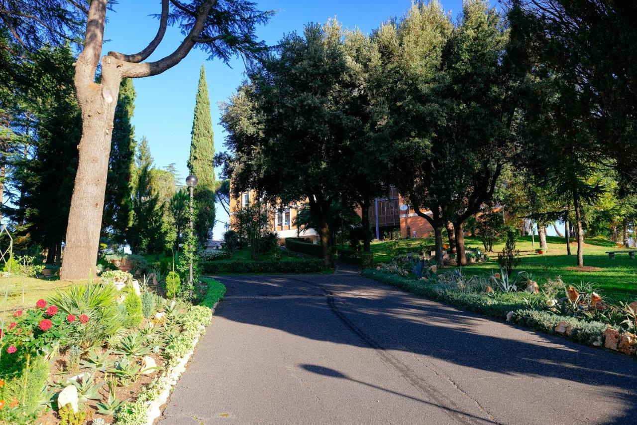 Casa Per Ferie Jpii Dom Polski Roma Exterior foto